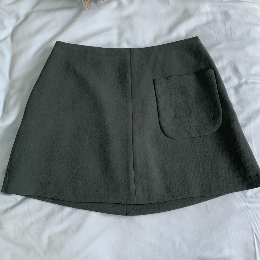 Aritzia Wilfred size 8 dark turquoise mini skirt!